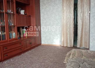 Продам 3-комнатную квартиру, 60.4 м2, Топки, Пролетарская улица, 43