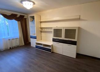 Продам двухкомнатную квартиру, 44 м2, Волжский, улица Мира, 97