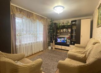 Продается двухкомнатная квартира, 40.2 м2, Козельск, улица Трубина, 8