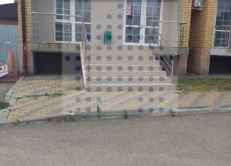 Аренда офиса, 38 м2, Краснодар, улица Ивана Рослого, 8, микрорайон имени Петра Метальникова