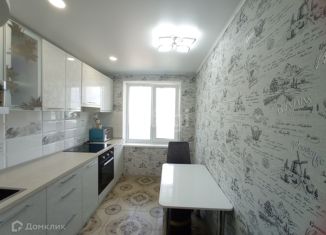 Продается 3-комнатная квартира, 69.1 м2, Йошкар-Ола, улица Эшкинина, 5А, микрорайон Сомбатхей