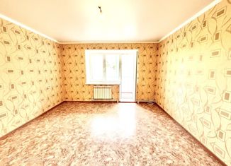 Продам двухкомнатную квартиру, 58 м2, Мелеуз, Береговая улица, 40
