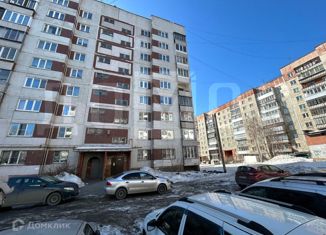 Продаю 2-комнатную квартиру, 53.2 м2, Екатеринбург, Соликамская улица, 5, Соликамская улица