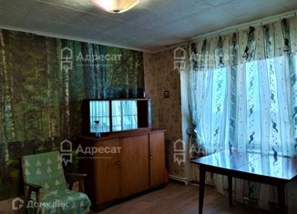 Продаю 2-ком. квартиру, 50.2 м2, хутор Госпитомник, улица Микрорайон, 4