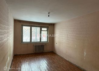 Двухкомнатная квартира в аренду, 47 м2, Челябинск, улица Сулимова, 98
