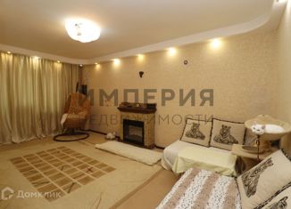 Продаю 3-комнатную квартиру, 69.8 м2, Магаданская область, улица Лукса, 10