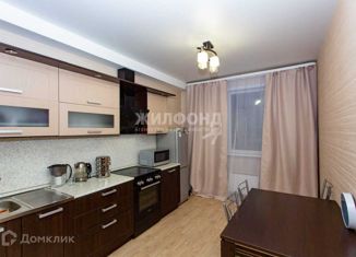 Сдается 1-комнатная квартира, 39 м2, Новосибирск, улица Державина, 92/3