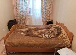 Продам трехкомнатную квартиру, 64 м2, Жигулёвск, Радиозаводская улица, 12