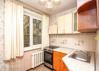 Продается двухкомнатная квартира, 44 м2, Новосибирск, улица Твардовского, 10