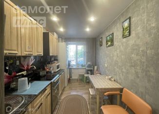 Продам 2-комнатную квартиру, 47.6 м2, Тюменская область, Курортная улица, 53