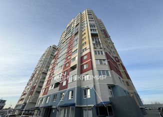 Продаю однокомнатную квартиру, 39 м2, Брянск, Советская улица, 105А, Советский район