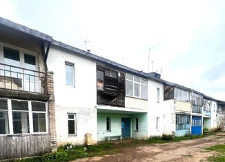 Продается 1-комнатная квартира, 29.4 м2, Кировская область, улица Гагарина, 12