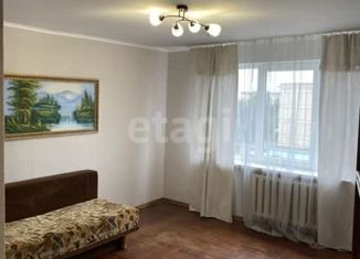 Продается двухкомнатная квартира, 50.3 м2, посёлок городского типа Янтарный, Советская улица, 118