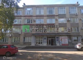 Офис на продажу, 410 м2, Саратовская область, площадь Советско-чехословацкой дружбы, 336