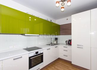 Продам таунхаус, 140 м2, село Толмачёво, улица Квашнина, 5/5