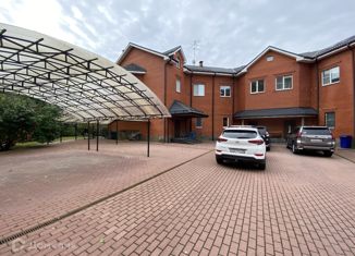 Продаю таунхаус, 314 м2, посёлок Вёшки, улица Льва Толстого, 35