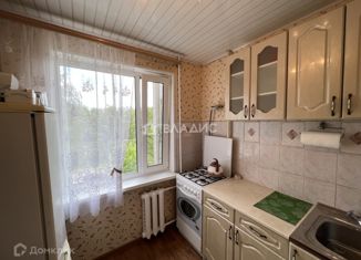 Продаю 3-ком. квартиру, 57.2 м2, Владимир, улица Растопчина, 7, район Доброе