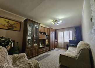 Продам 3-ком. квартиру, 61 м2, Нальчик, улица Неделина, 6, район Молодёжный
