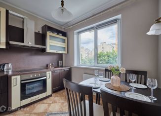 Продаю однокомнатную квартиру, 44 м2, Санкт-Петербург, Лиговский проспект, 123, метро Лиговский проспект