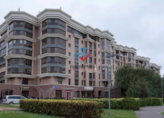 Продается 4-ком. квартира, 124 м2, Москва, улица Хамовнический Вал, 36, станция Лужники