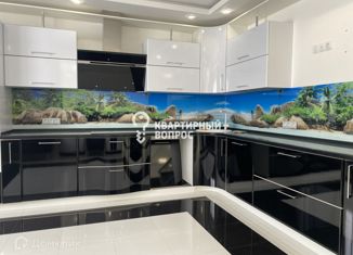 Продается 3-ком. квартира, 116.95 м2, село Клещевка, Вольская улица, 2