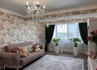 4-комнатная квартира на продажу, 140 м2, Ставрополь, улица Мира, 285, микрорайон №6