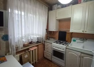 Продам трехкомнатную квартиру, 58.1 м2, Москва, улица Ватутина, 7к1, улица Ватутина