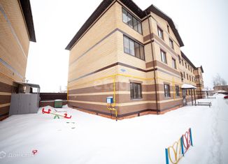 Продам 2-ком. квартиру, 59 м2, деревня Брусилово, Сиреневая улица, 3
