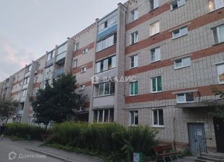 Продам двухкомнатную квартиру, 58.7 м2, посёлок городского типа Ставрово, Комсомольская улица, 10