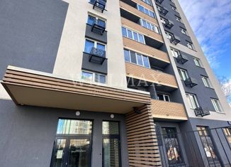 Продается квартира студия, 34.5 м2, Тюмень, улица Вице-адмирала Воронцова, 5, ЖК Первая линия. Гавань