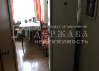 Продам трехкомнатную квартиру, 60.8 м2, Кемерово, проспект Ленина, 58