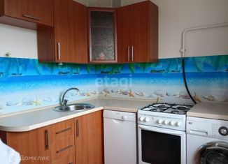 Продажа четырехкомнатной квартиры, 62 м2, Алапаевск, улица Фрунзе, 102