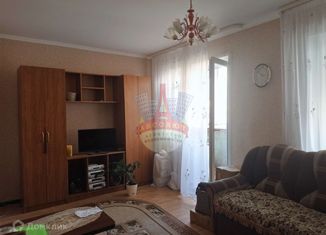 Продаю 1-ком. квартиру, 39 м2, Строитель, Центральная улица, 6