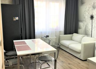 Продам 2-ком. квартиру, 55.8 м2, Нижний Новгород, улица Романтиков, 2, улица Романтиков