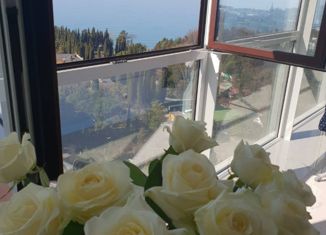 Трехкомнатная квартира на продажу, 85.7 м2, Сочи, Виноградная улица, 4, ЖК Виктория