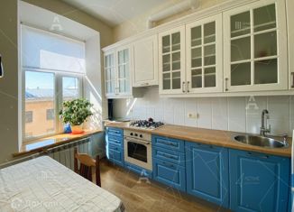 Сдача в аренду 2-ком. квартиры, 72 м2, Санкт-Петербург, улица Красного Курсанта, 5/11, улица Красного Курсанта