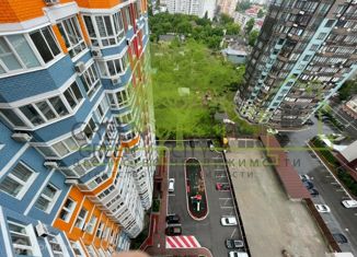 Продам 5-ком. квартиру, 127 м2, Брянск, улица Красина, 26