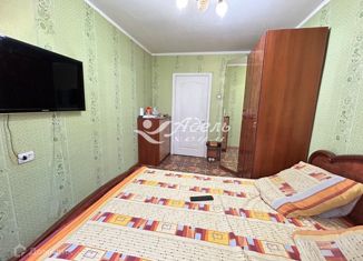 Продается 2-ком. квартира, 48.5 м2, Красноярский край, Талнахская улица, 1