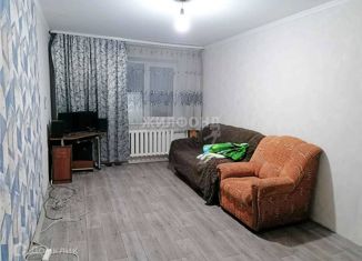 Продажа 2-комнатной квартиры, 47.9 м2, Осинники, улица 50 лет Октября, 19