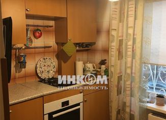 Продам 2-ком. квартиру, 44.6 м2, Москва, Барвихинская улица, 18, станция Сетунь