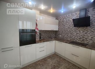 Продается четырехкомнатная квартира, 97.1 м2, Удмуртия, улица имени Татьяны Барамзиной, 5А