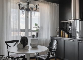 Продаю 1-комнатную квартиру, 39.7 м2, Мурино, улица Шувалова, 16/9, ЖК Созвездие