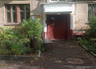 Продам квартиру студию, 13.9 м2, Москва, Большая Набережная улица, 1к1, станция Тушинская