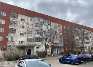 Продажа 4-комнатной квартиры, 89.71 м2, Элиста, 7-й микрорайон, 4к1, 7-й микрорайон