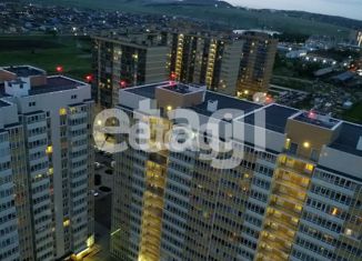 Продам 2-ком. квартиру, 48 м2, Красноярский край, Норильская улица, 44