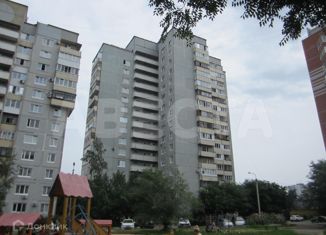 Продается двухкомнатная квартира, 50.3 м2, Омск, улица Дианова, 16к1