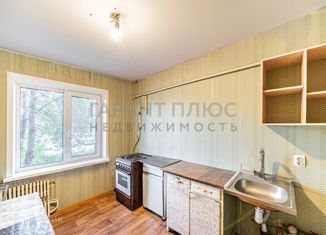 Продажа 3-ком. квартиры, 63 м2, Липецк, улица Катукова, 25