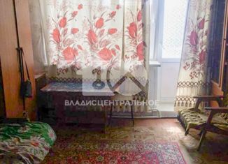 Продам 3-ком. квартиру, 65.1 м2, село Спирино, Школьная улица, 6/2