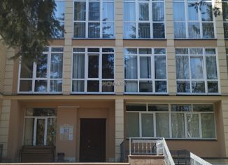 Продам квартиру студию, 51.2 м2, Конаково, улица Набережная Волги, 46