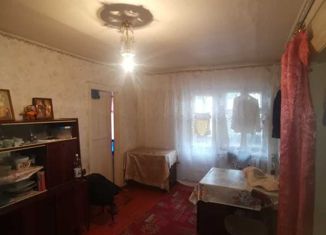 Продажа 3-ком. квартиры, 55 м2, поселок городского типа Шолоховский, улица Гоголя, 13